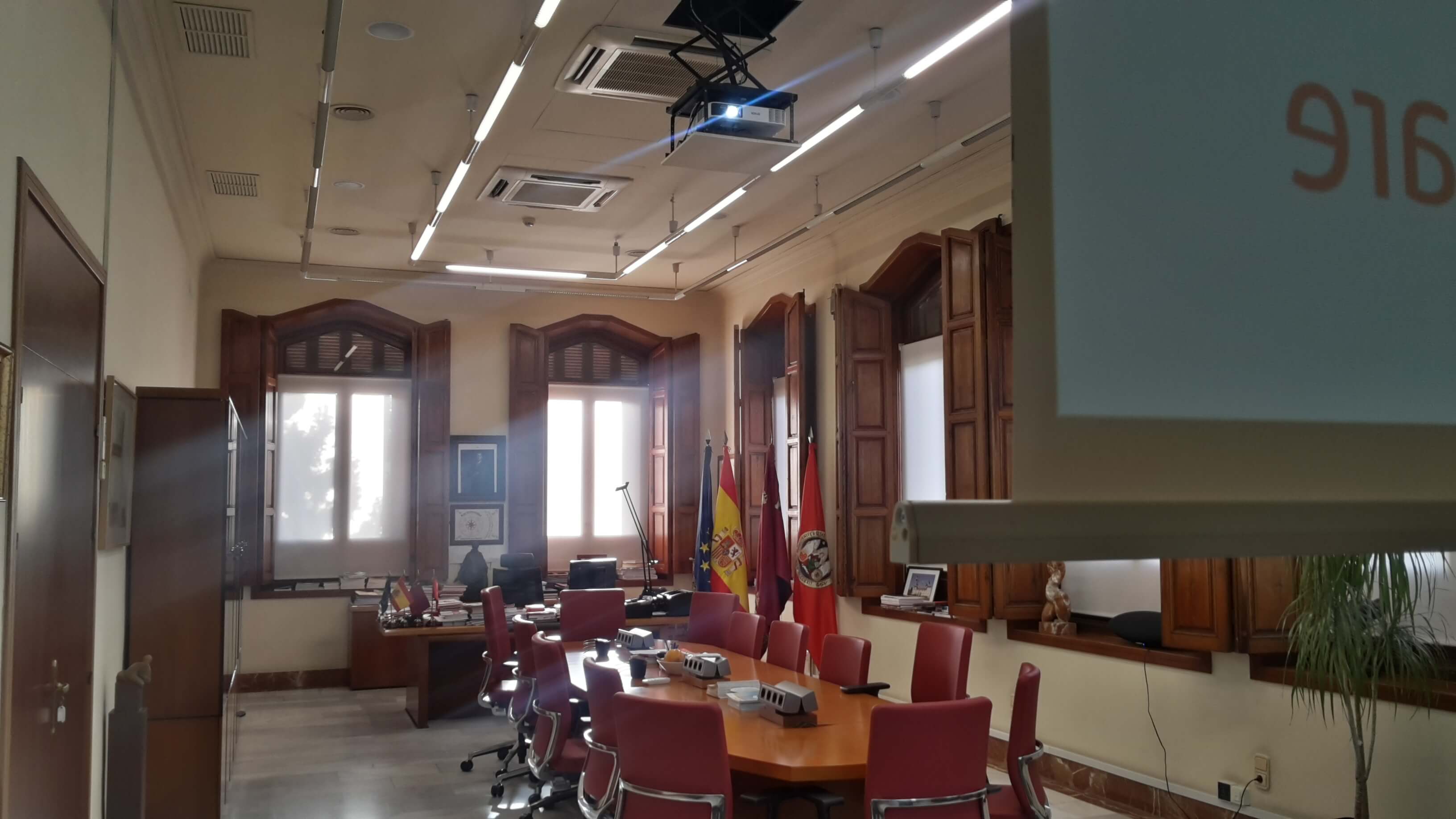 Equipamiento de cable con transmisor en la Universidad de Murcia